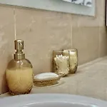 Apartment Cecilia Apartment, Private Parking Included *