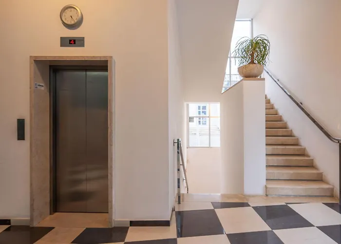 Apartment Cecilia Apartment, Private Parking Included Split