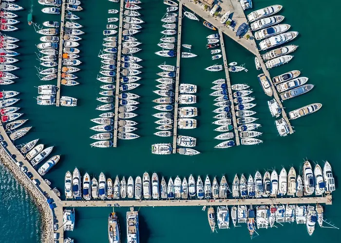 Cecilia Apartment, Private Parking Included Apartment *