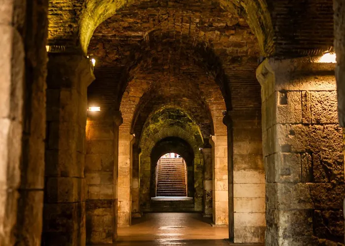 Cecilia Apartment, Private Parking Included Apartment