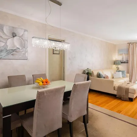 Cecilia Apartment, Private Parking Included Διαμέρισμα Σπλιτ